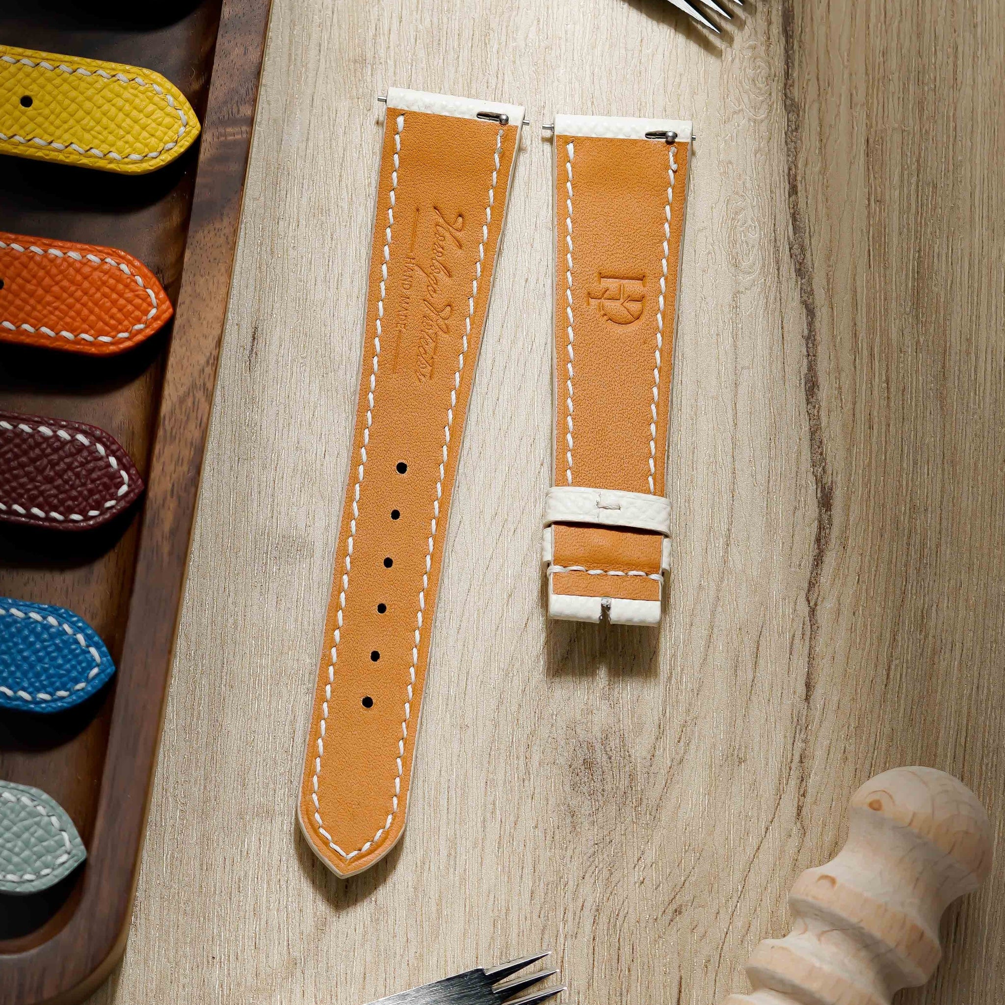 Hand made epsom leather strap in Nata