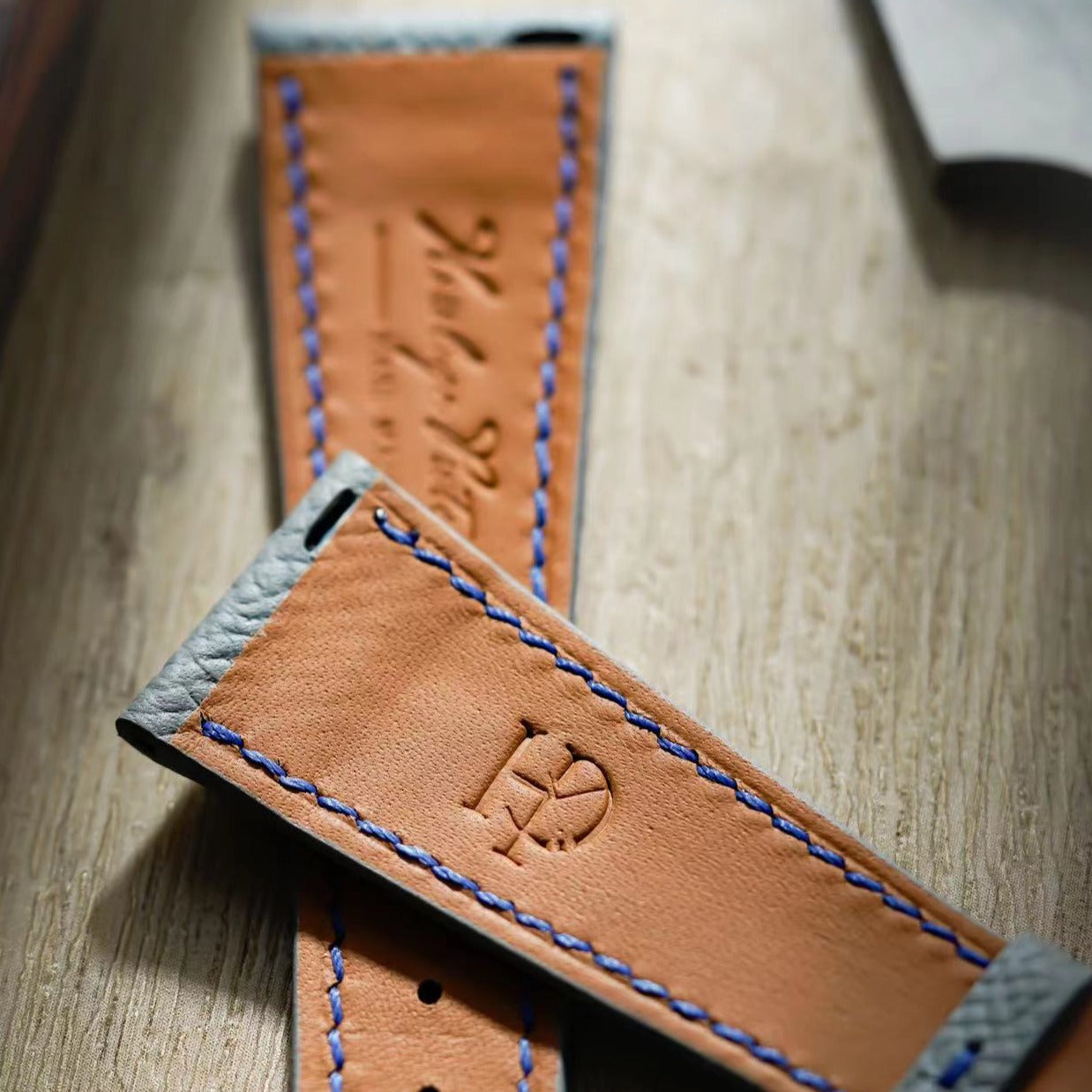 Hand made epsom leather strap in Gris Mouette for DB25