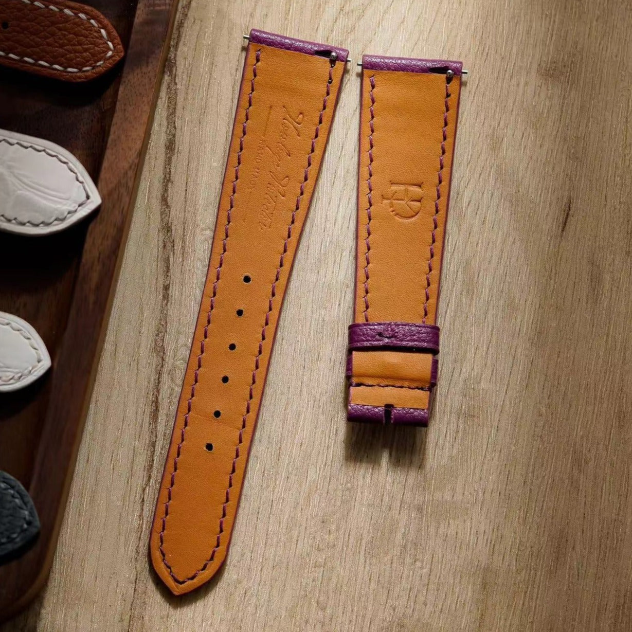 Hand made goatskin leather strap in Anemone